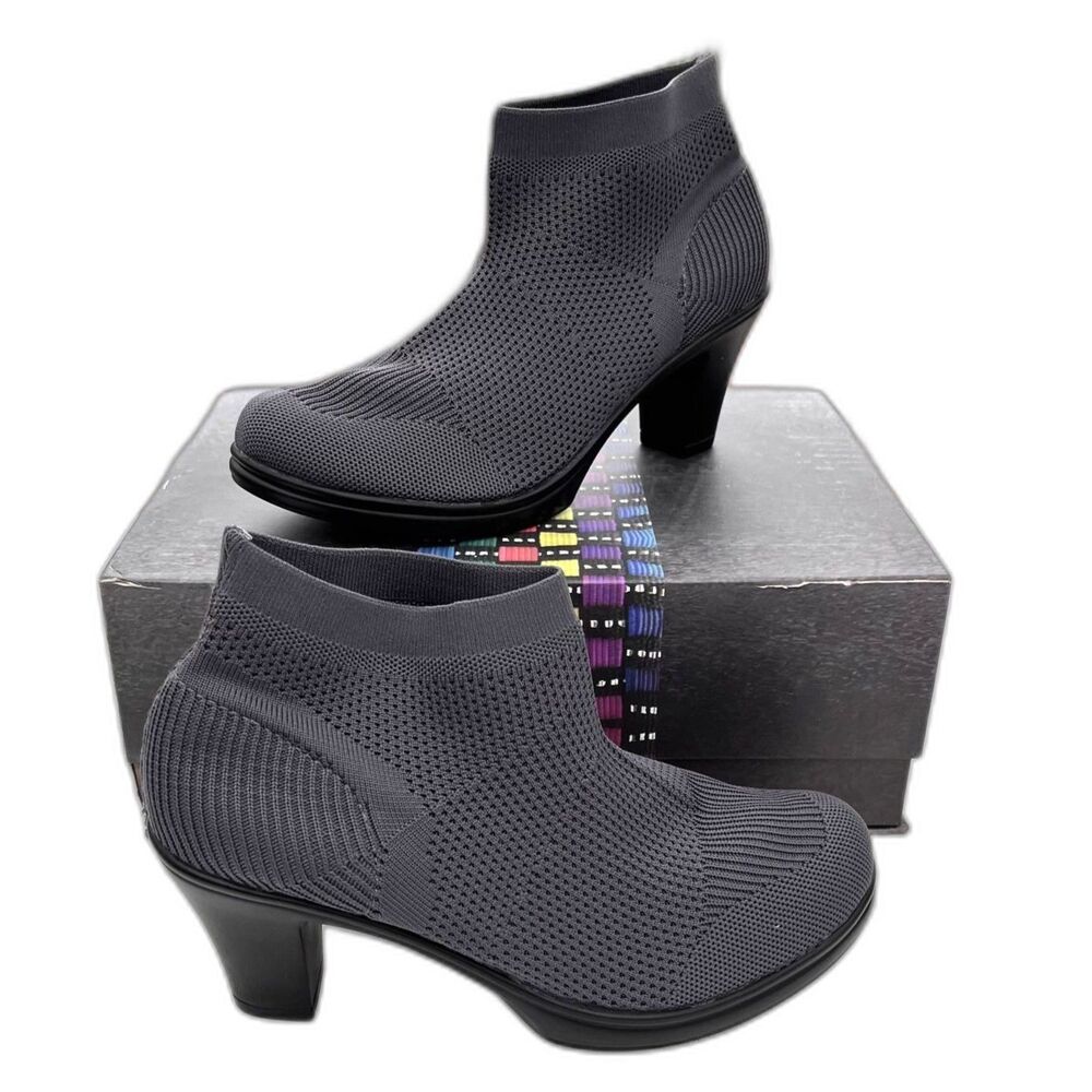 Bernie Mev “Doll” Bootie‎ Women 6.5-7 Grey NEW